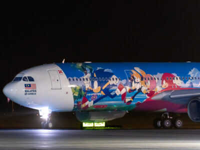 Air AsiaX 索尼克特别涂装